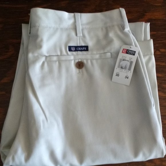 Chaps Other - Chaps 30" x 34" Flat Front Khakis!